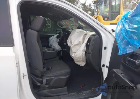 2020 Chevrolet Silverado 1500 2Wd Short Bed Custom z USA, uszkodzony, nr VIN 3GCPWBEH8LG213060